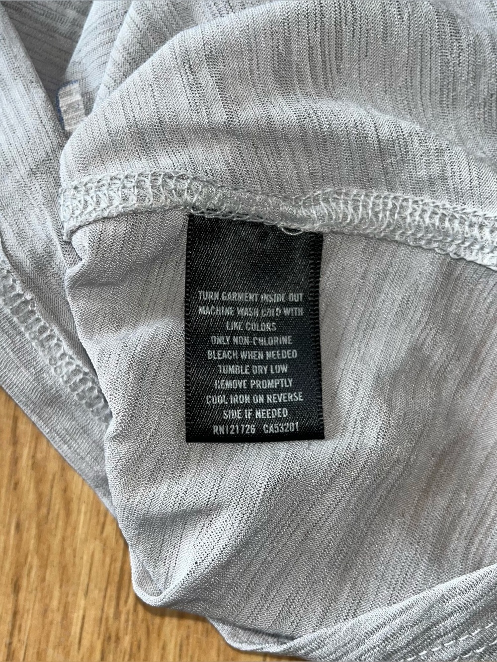 LIVE LOVE DREAM Women's XS Gray Racerback Tank Scoop Neck Lightweight Graphic - Picture 5 of 7